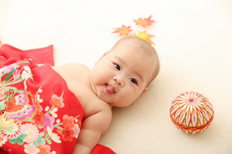 コラム：お宮参りを彩る『祝着』～フォトスタジオでレンタル