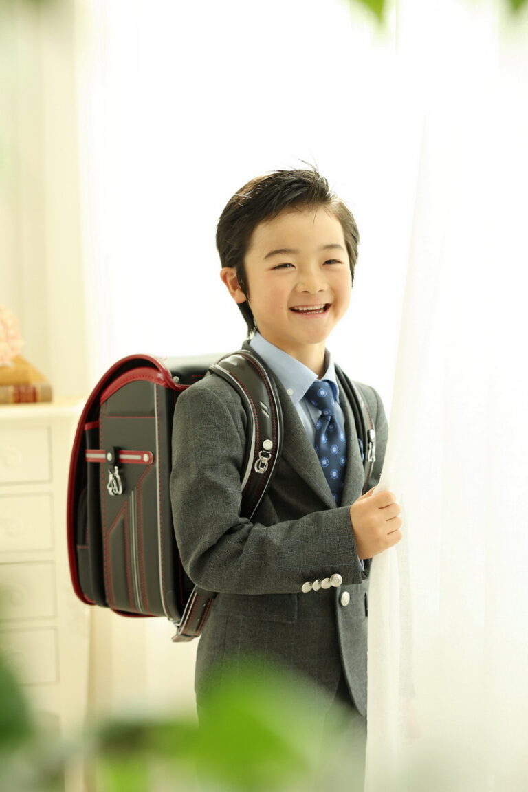 コラム：フォトスタジオで残す、ランドセル入学写真撮影